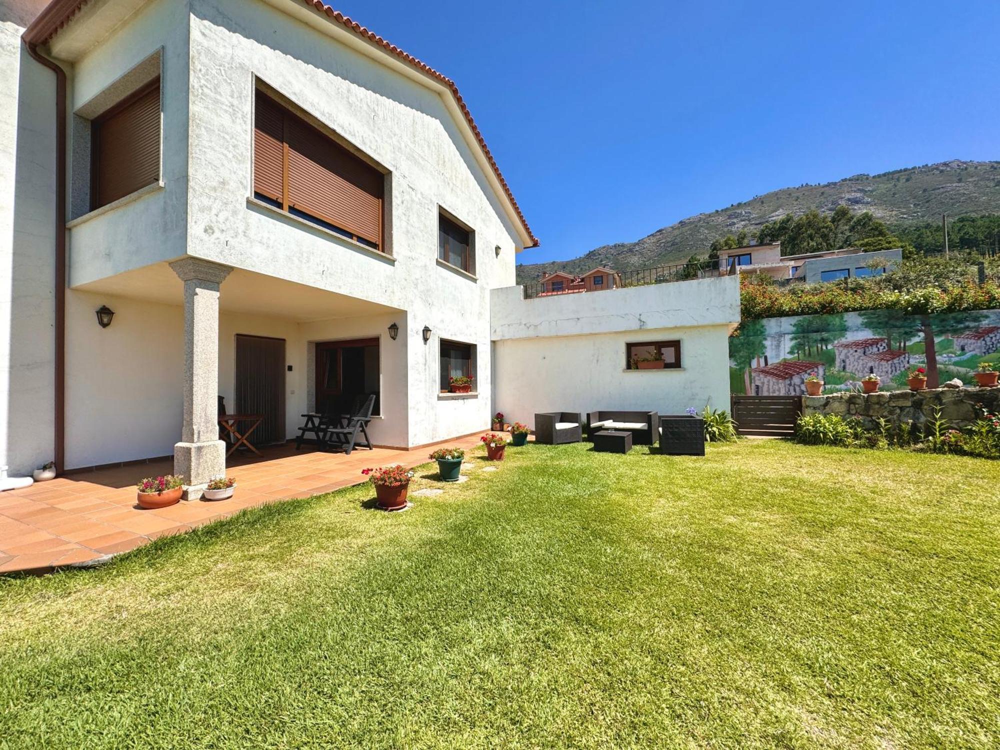 Vila Casa Alicia Vivienda Uso Turistico - B A Guarda Exteriér fotografie